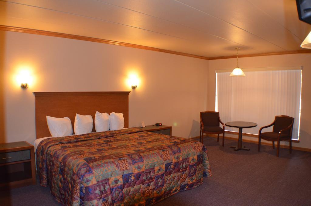 Amber'S Inn And Suites Wisconsin Dells Værelse billede
